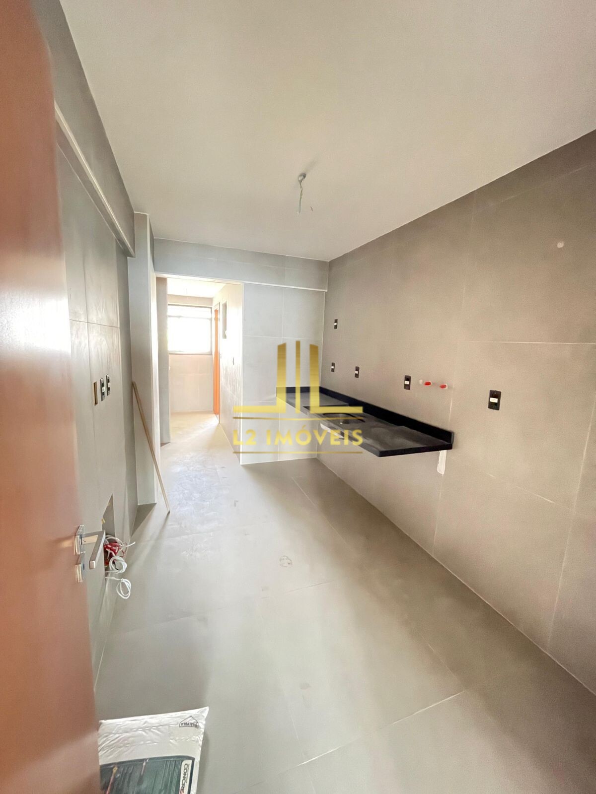 Apartamento à venda com 3 quartos, 155m² - Foto 11