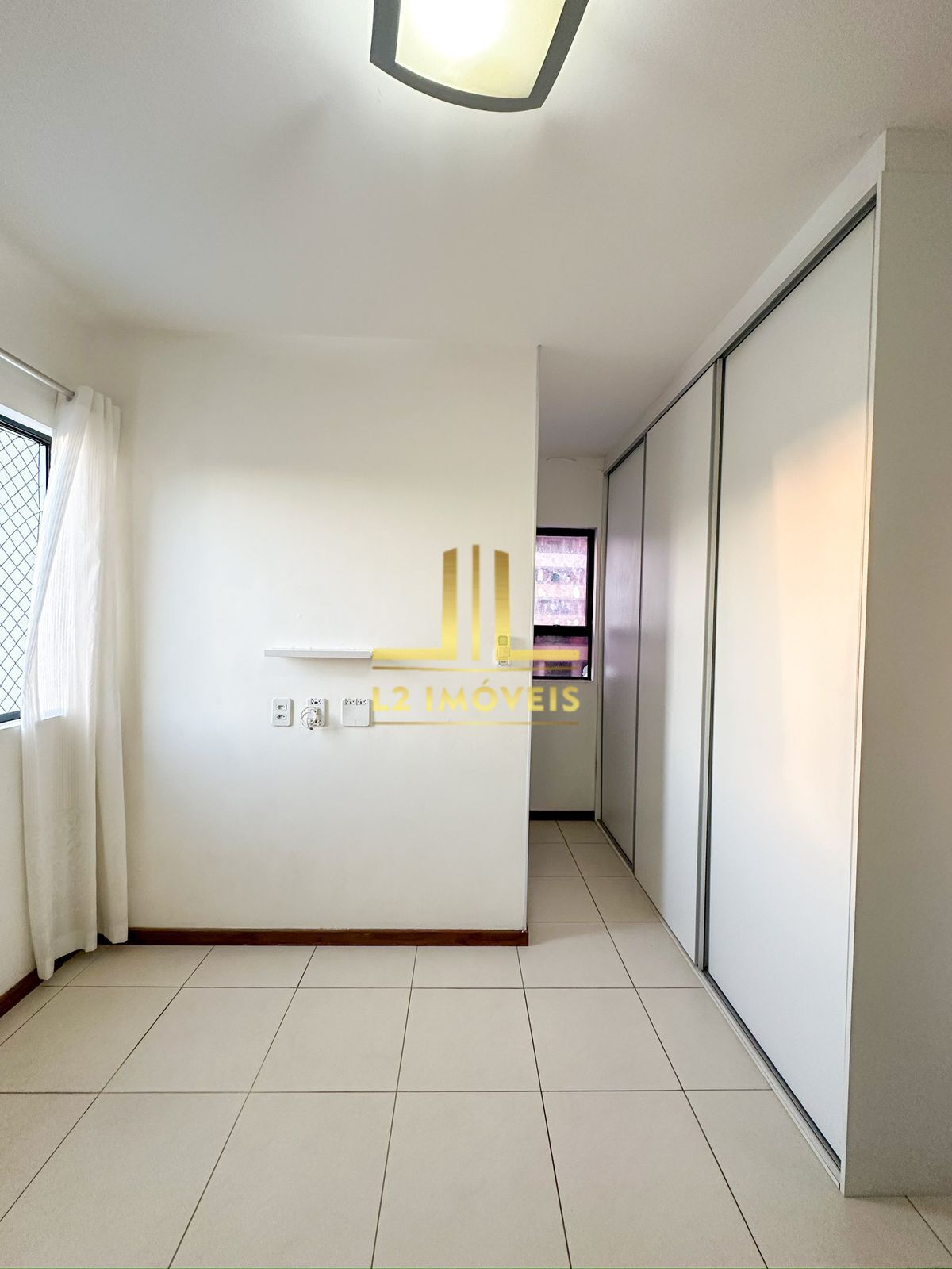 Apartamento à venda com 3 quartos, 90m² - Foto 11