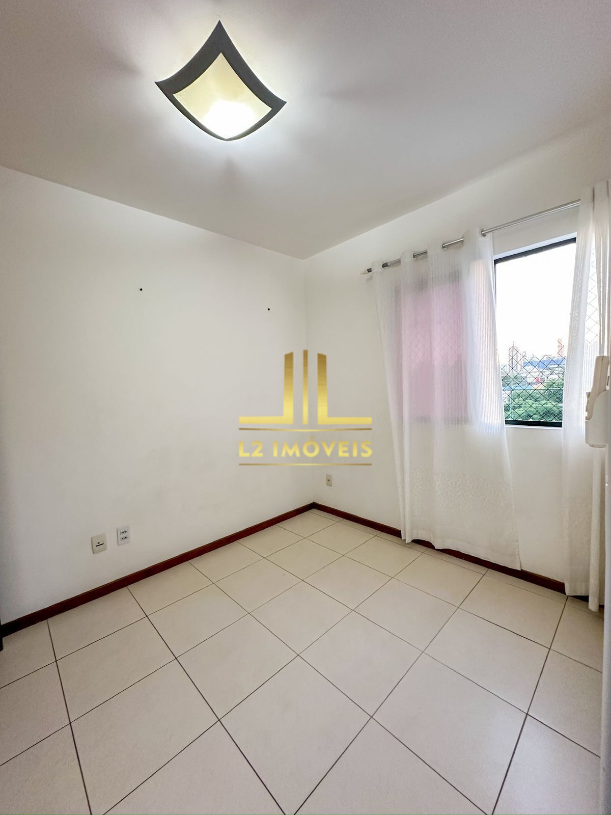 Apartamento à venda com 3 quartos, 90m² - Foto 8