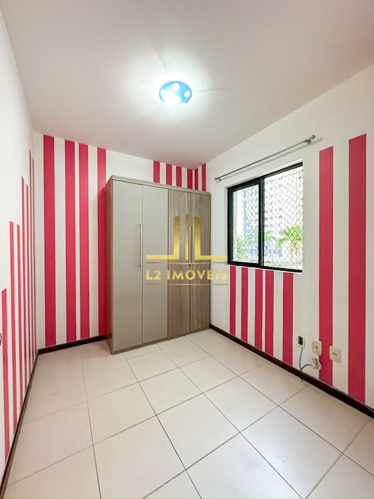 Apartamento à venda com 3 quartos, 90m² - Foto 15