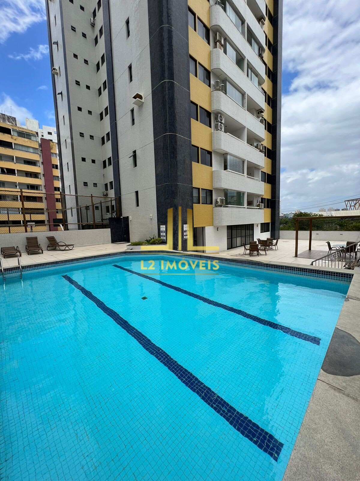 Apartamento - Costa Azul