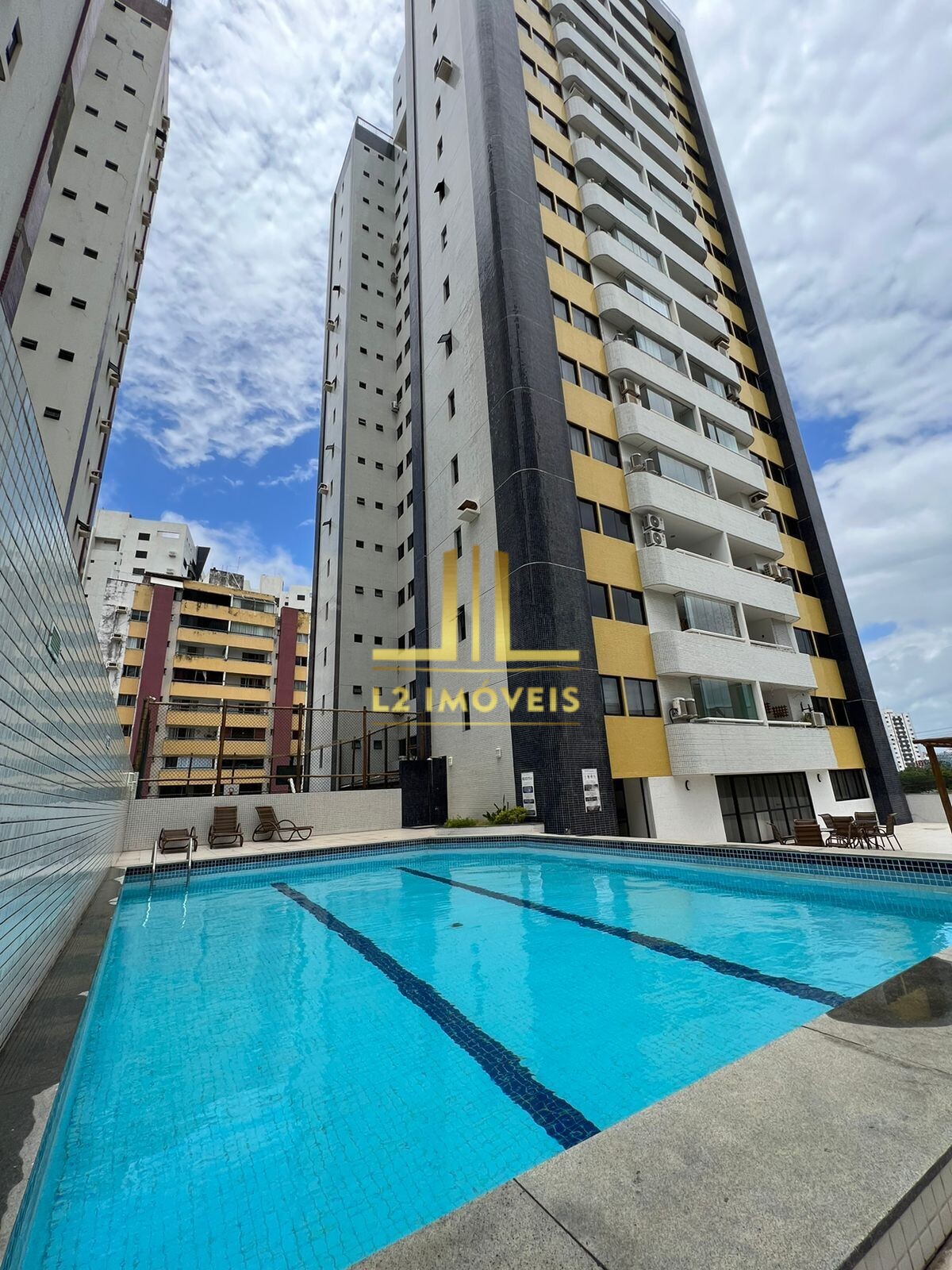 Apartamento - Costa Azul