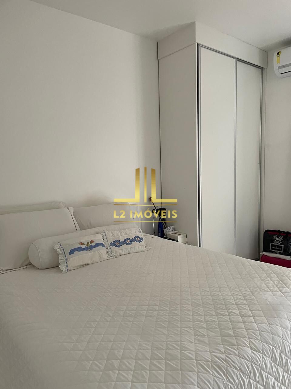 Apartamento à venda com 2 quartos, 102m² - Foto 11