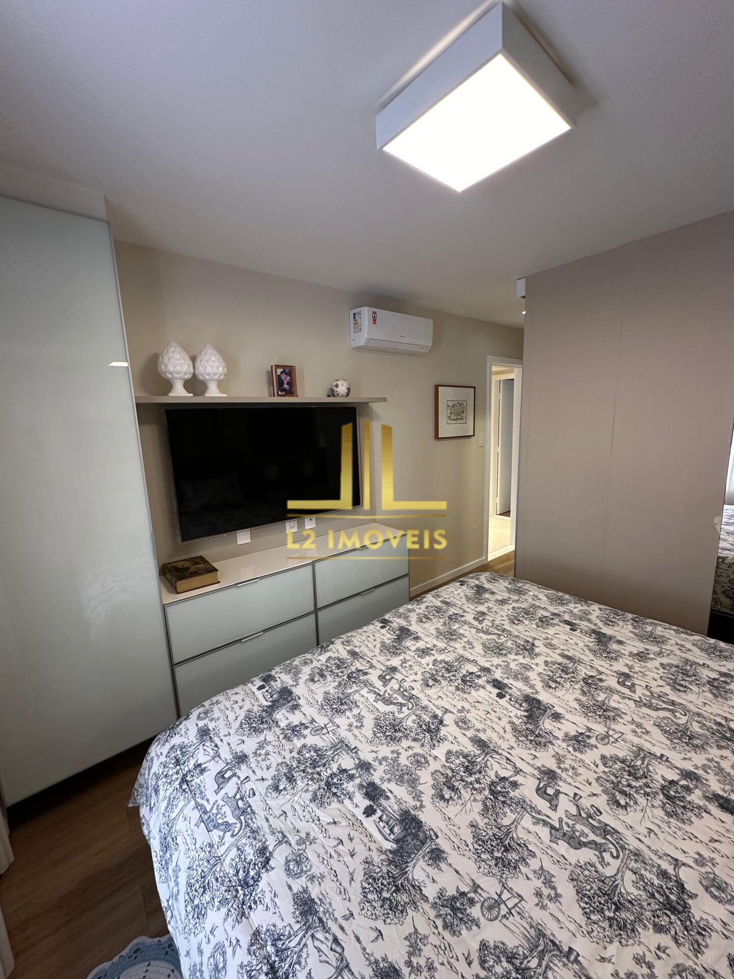 Apartamento à venda com 3 quartos, 116m² - Foto 8