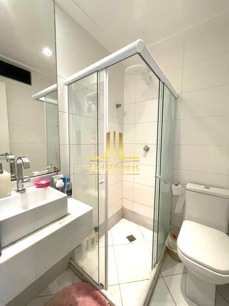 Apartamento - Caminho das árvores