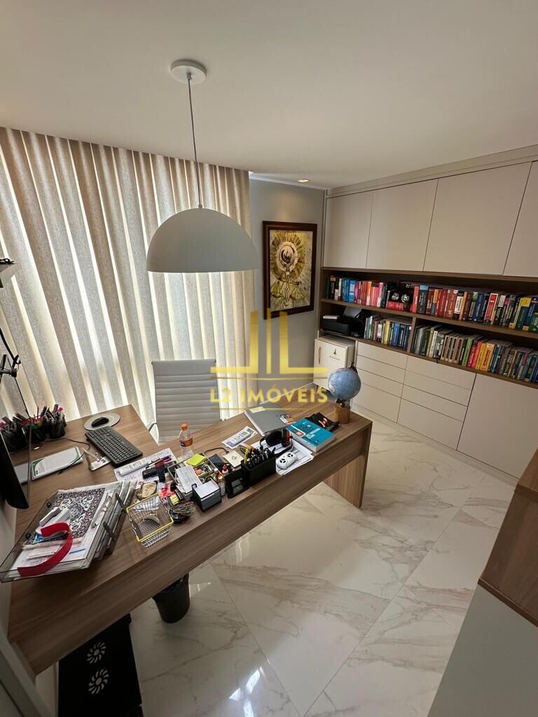 Casa à venda com 5 quartos, 570m² - Foto 18