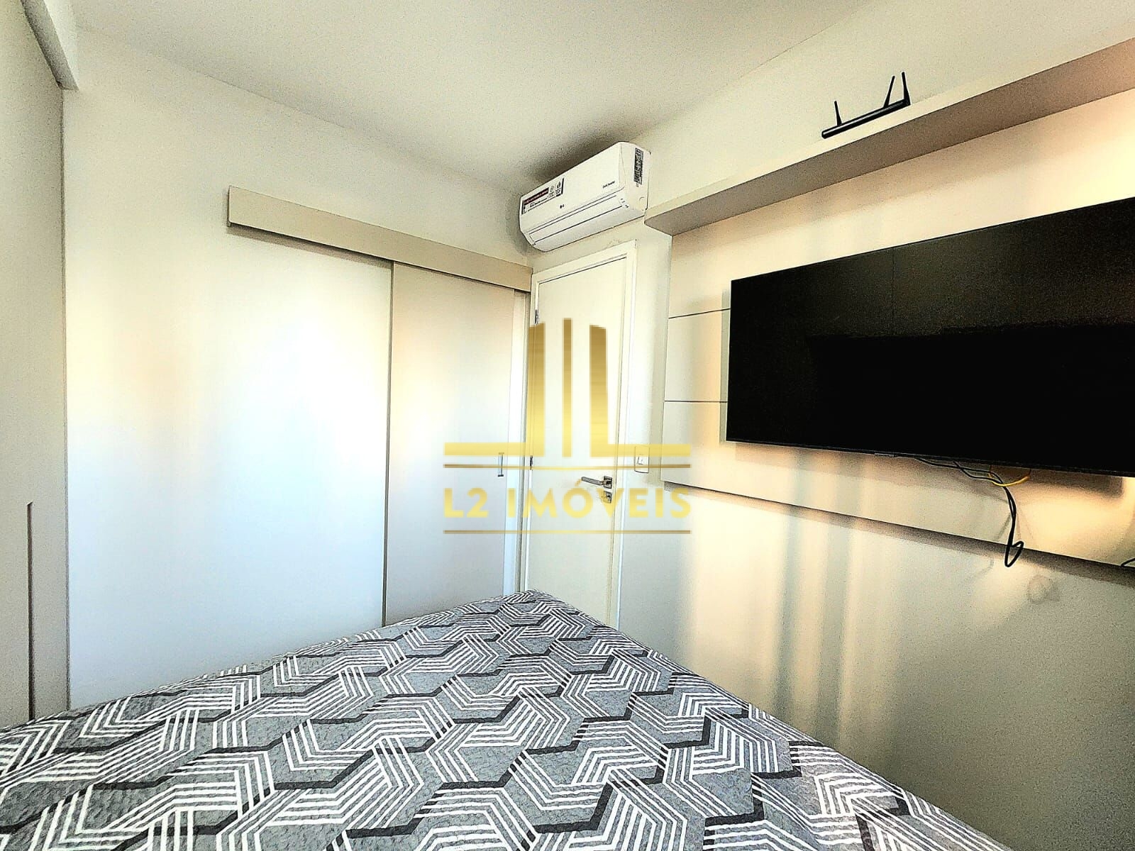 Apartamento à venda com 3 quartos, 116m² - Foto 13