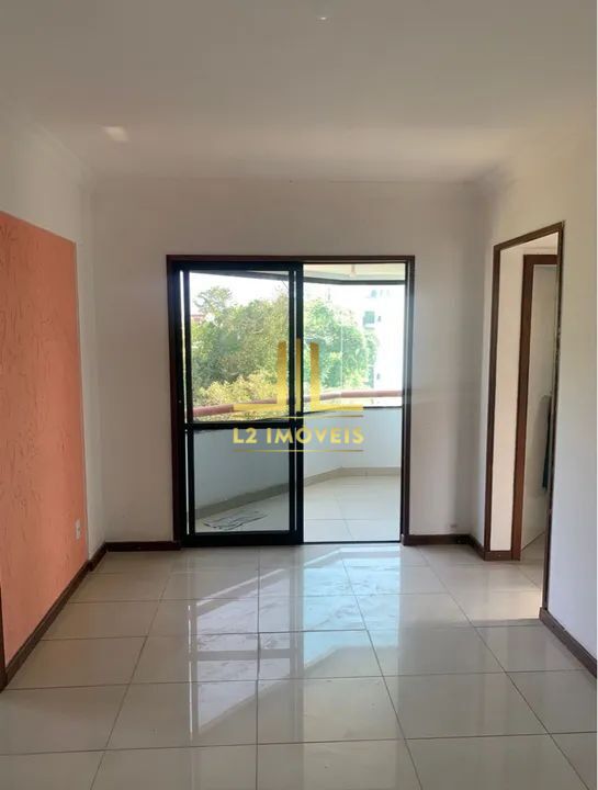 Apartamento à venda com 2 quartos, 67m² - Foto 1