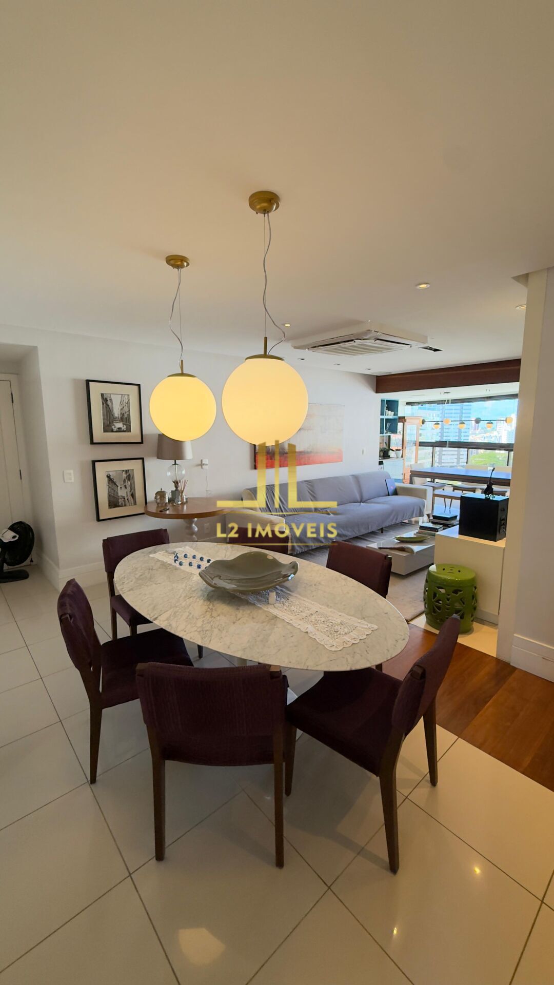 Apartamento à venda com 3 quartos, 136m² - Foto 4