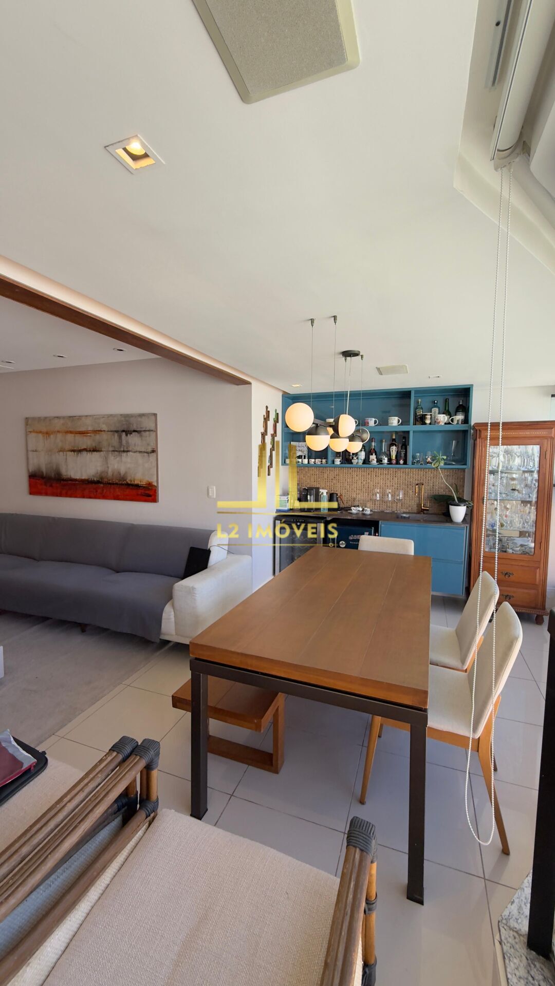 Apartamento à venda com 3 quartos, 136m² - Foto 3