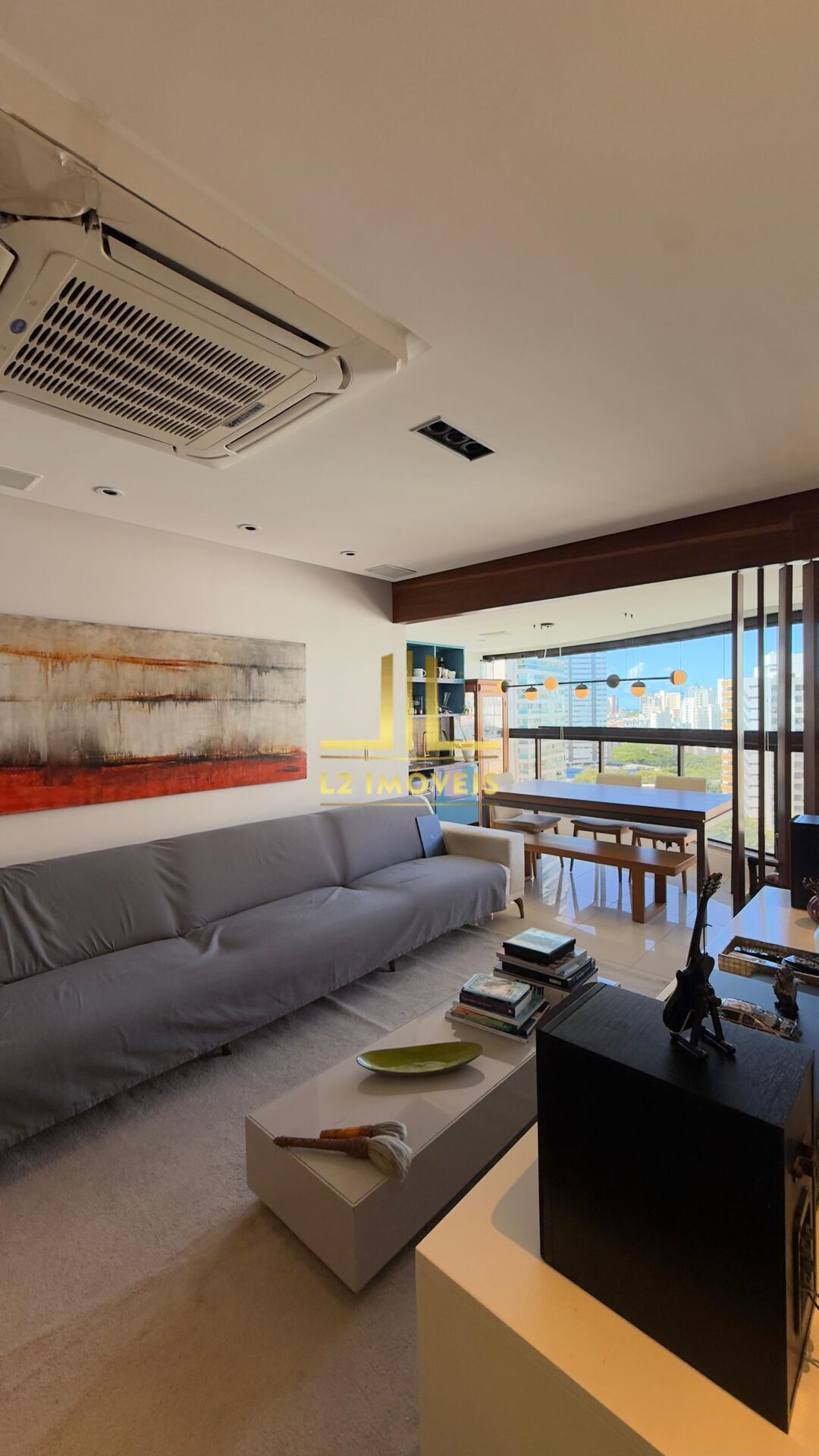 Apartamento à venda com 3 quartos, 136m² - Foto 1