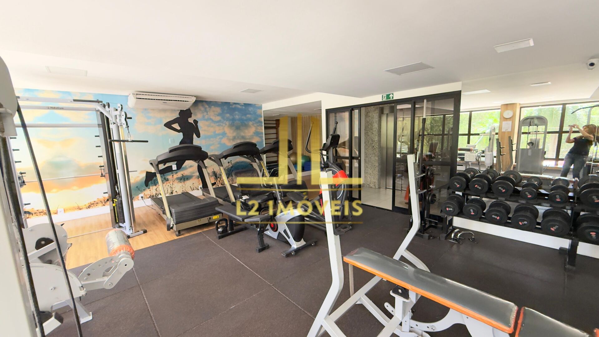 Apartamento à venda com 3 quartos, 136m² - Foto 21