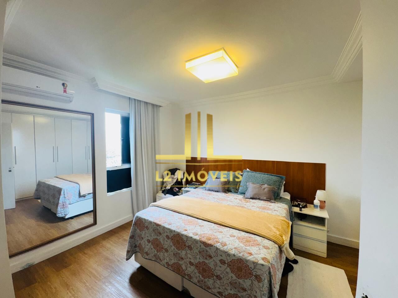 Apartamento à venda com 2 quartos, 78m² - Foto 7