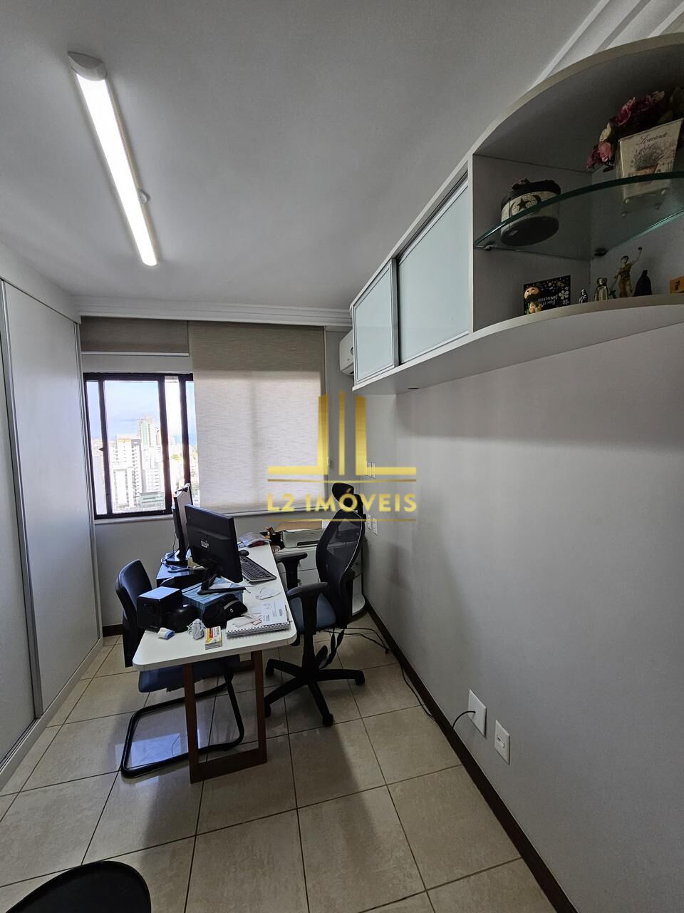 Apartamento à venda com 4 quartos, 205m² - Foto 14