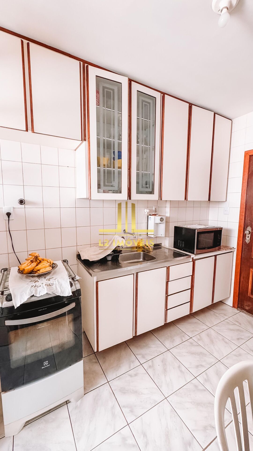 Apartamento à venda com 3 quartos, 97m² - Foto 11