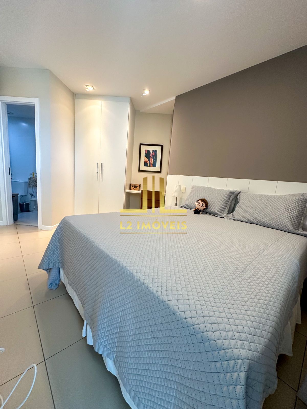 Apartamento à venda com 2 quartos, 63m² - Foto 5