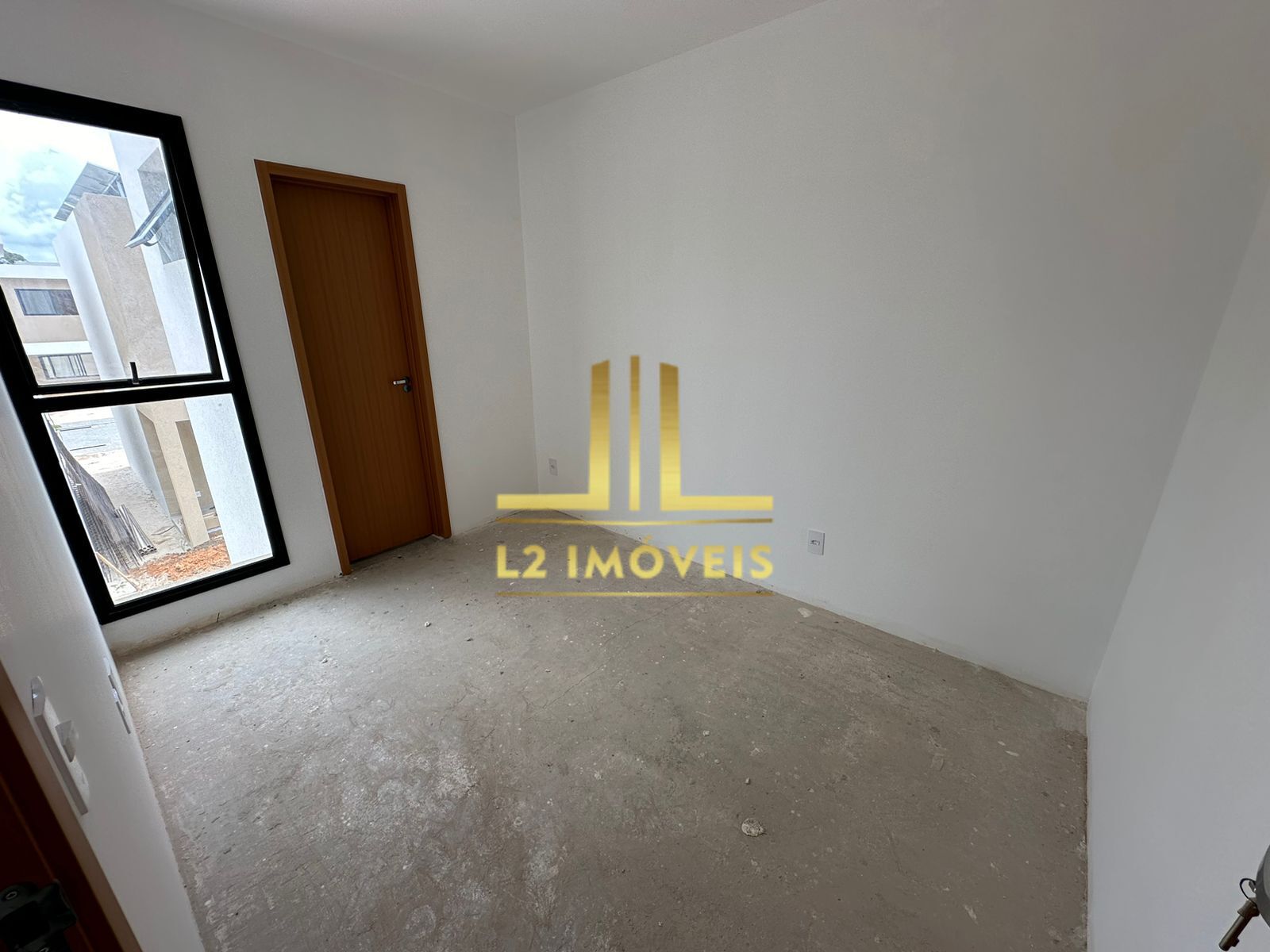 Casa à venda com 3 quartos, 108m² - Foto 6