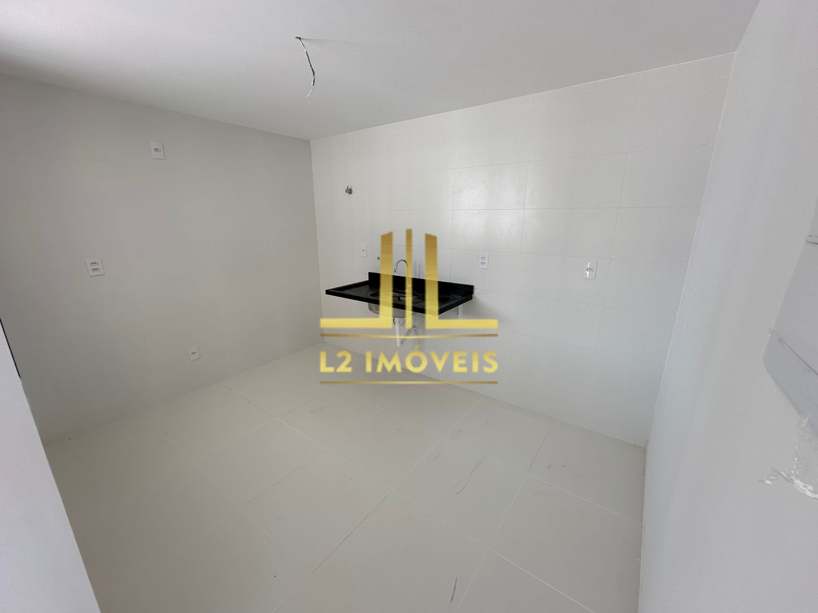 Casa à venda com 3 quartos, 108m² - Foto 13