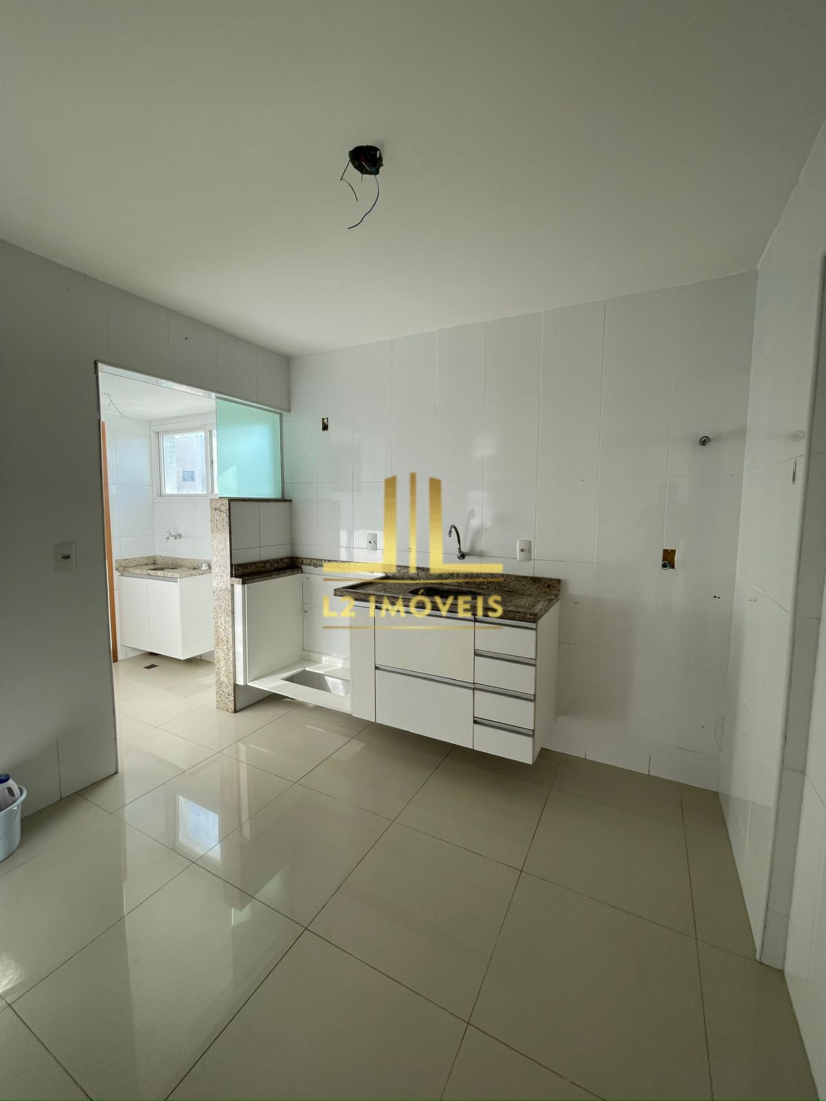 Apartamento à venda com 3 quartos, 105m² - Foto 6