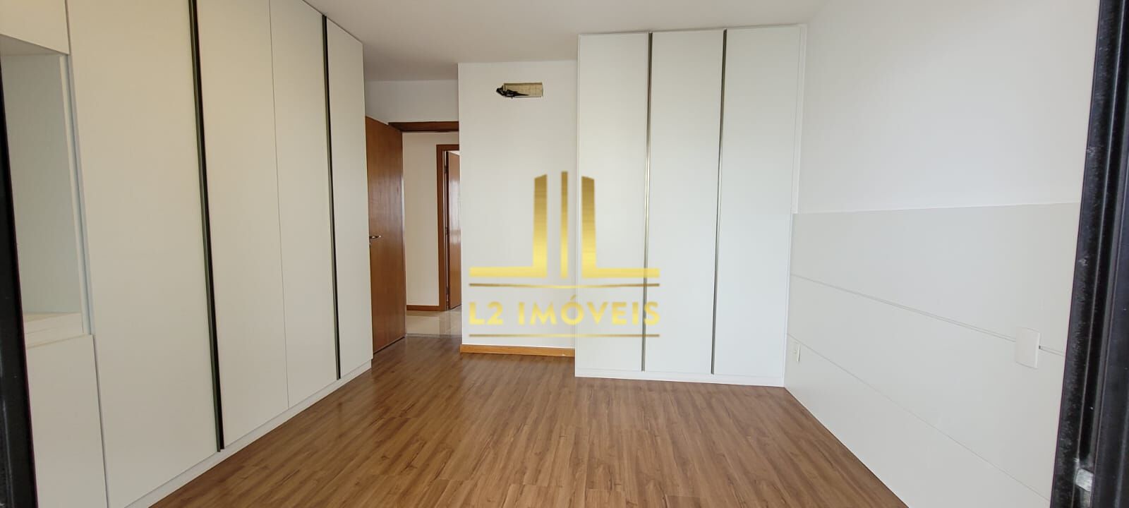 Apartamento para alugar com 4 quartos, 150m² - Foto 16