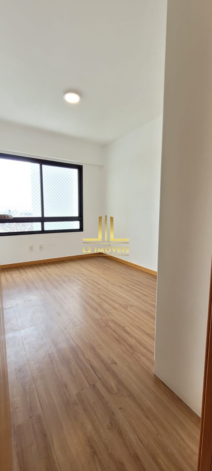 Apartamento para alugar com 4 quartos, 150m² - Foto 5