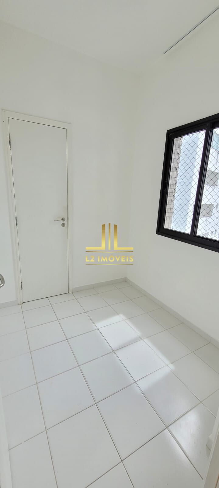 Apartamento para alugar com 4 quartos, 150m² - Foto 20