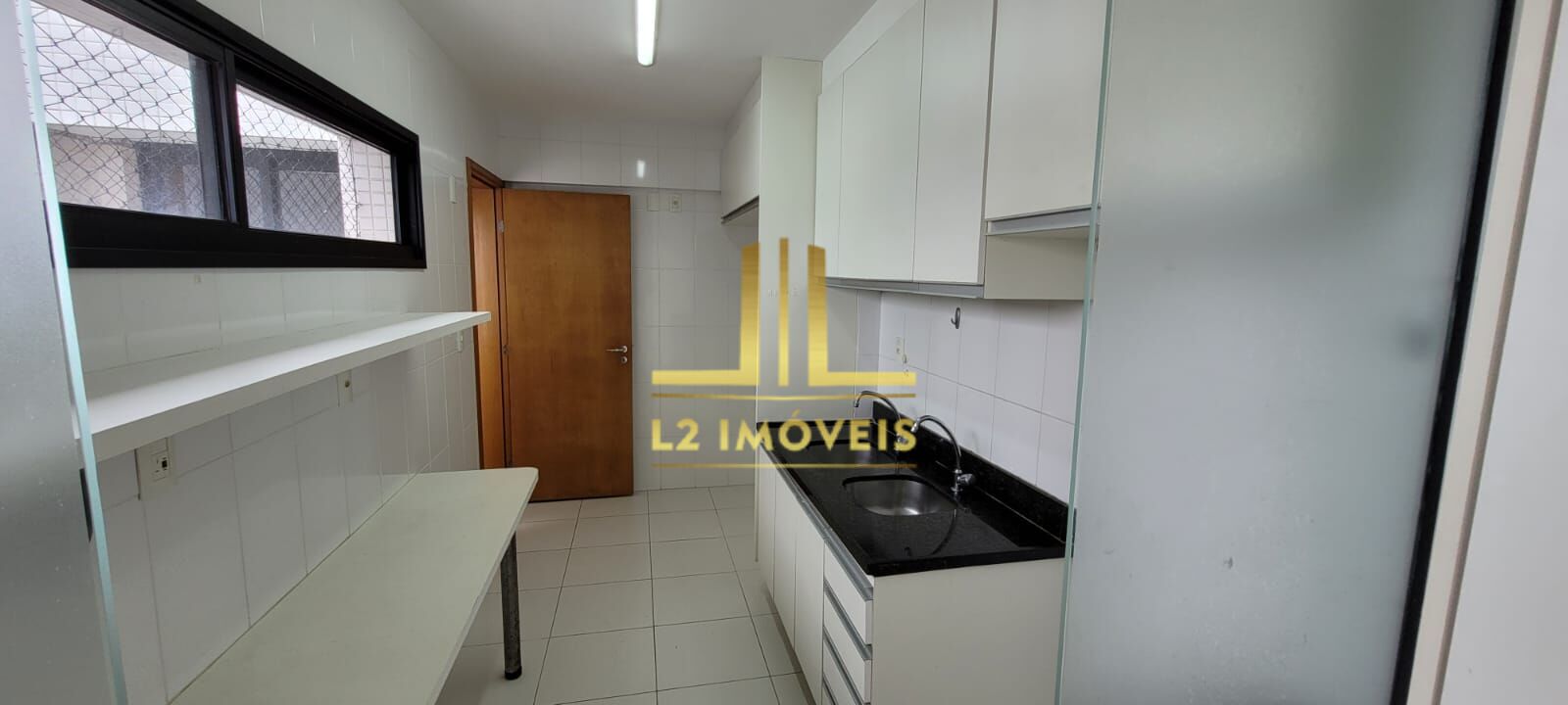 Apartamento para alugar com 4 quartos, 150m² - Foto 25