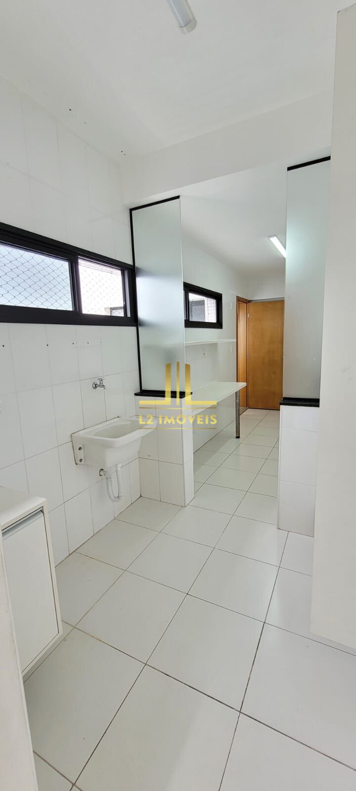 Apartamento para alugar com 4 quartos, 150m² - Foto 28