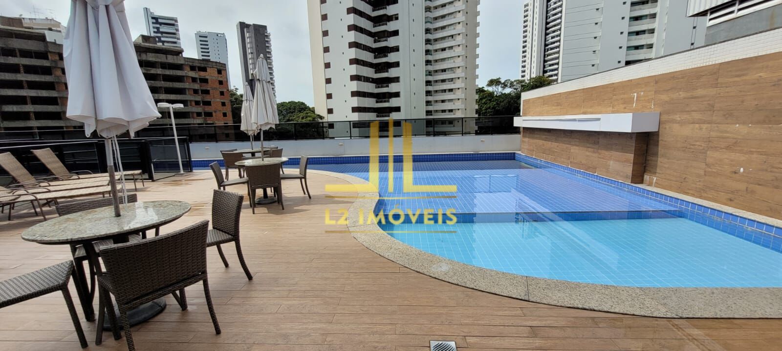 Apartamento para alugar com 4 quartos, 150m² - Foto 43