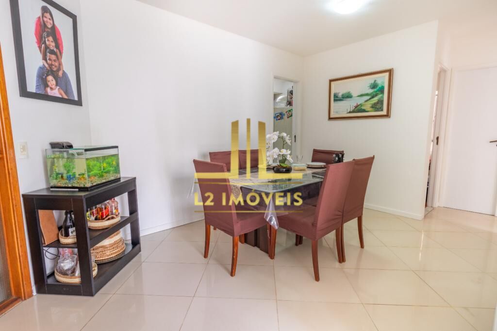 Apartamento à venda com 3 quartos, 80m² - Foto 4