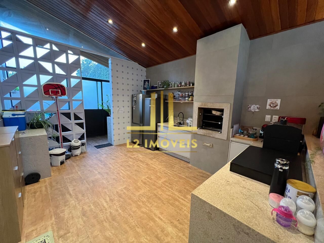 Casa à venda com 4 quartos, 177m² - Foto 22