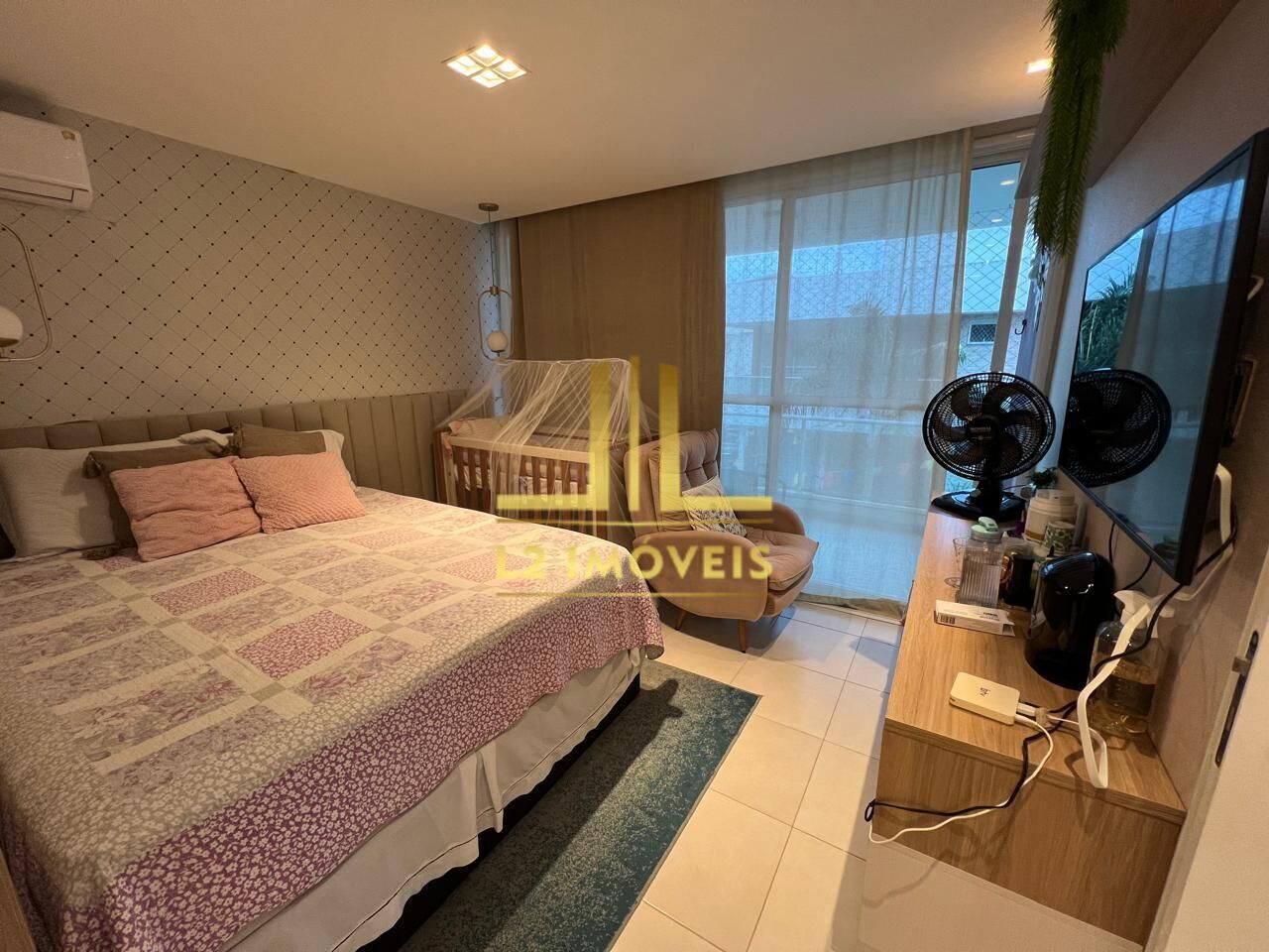 Casa à venda com 4 quartos, 177m² - Foto 14