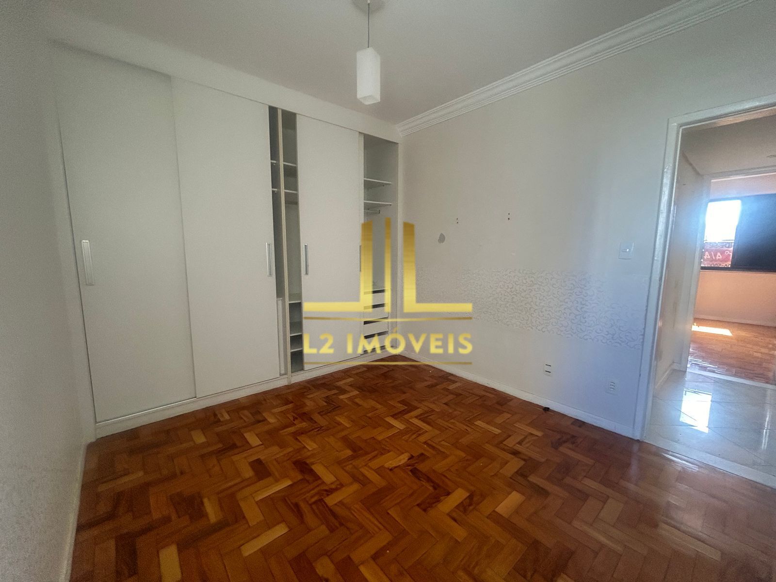 Apartamento à venda com 4 quartos, 143m² - Foto 10