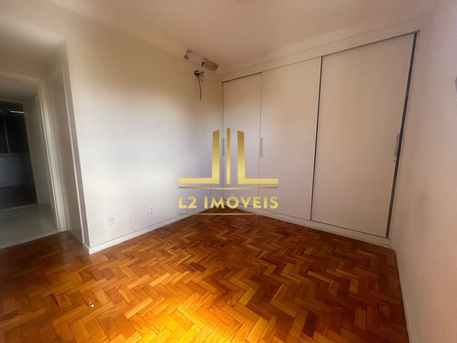 Apartamento à venda com 4 quartos, 143m² - Foto 11