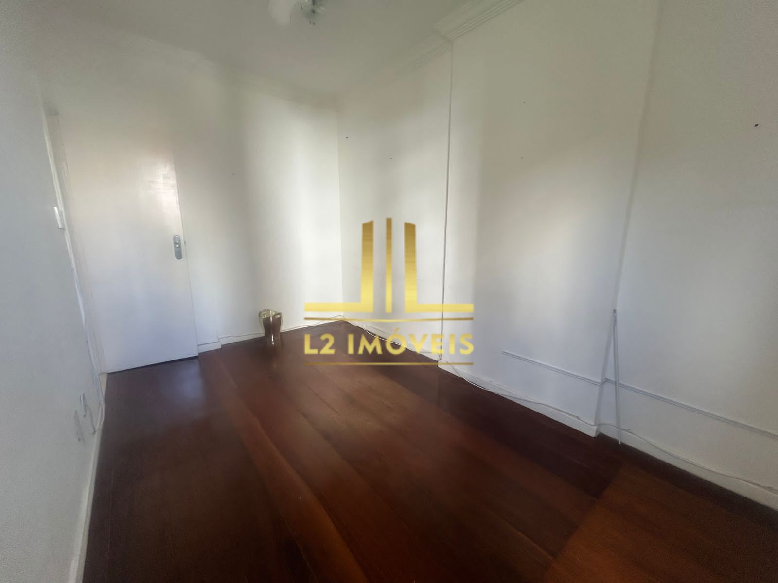 Apartamento à venda com 4 quartos, 143m² - Foto 8