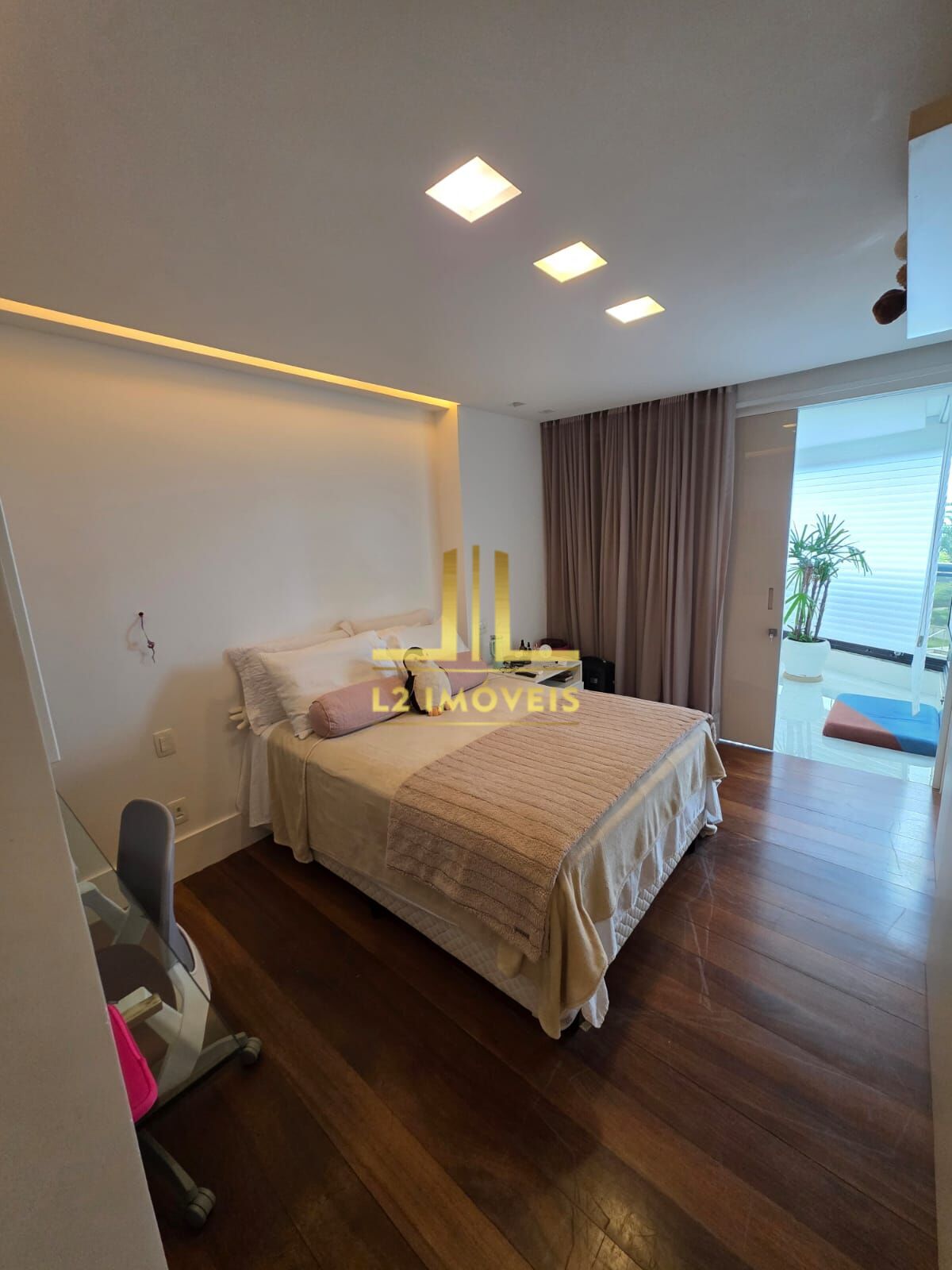 Apartamento à venda com 5 quartos, 330m² - Foto 34