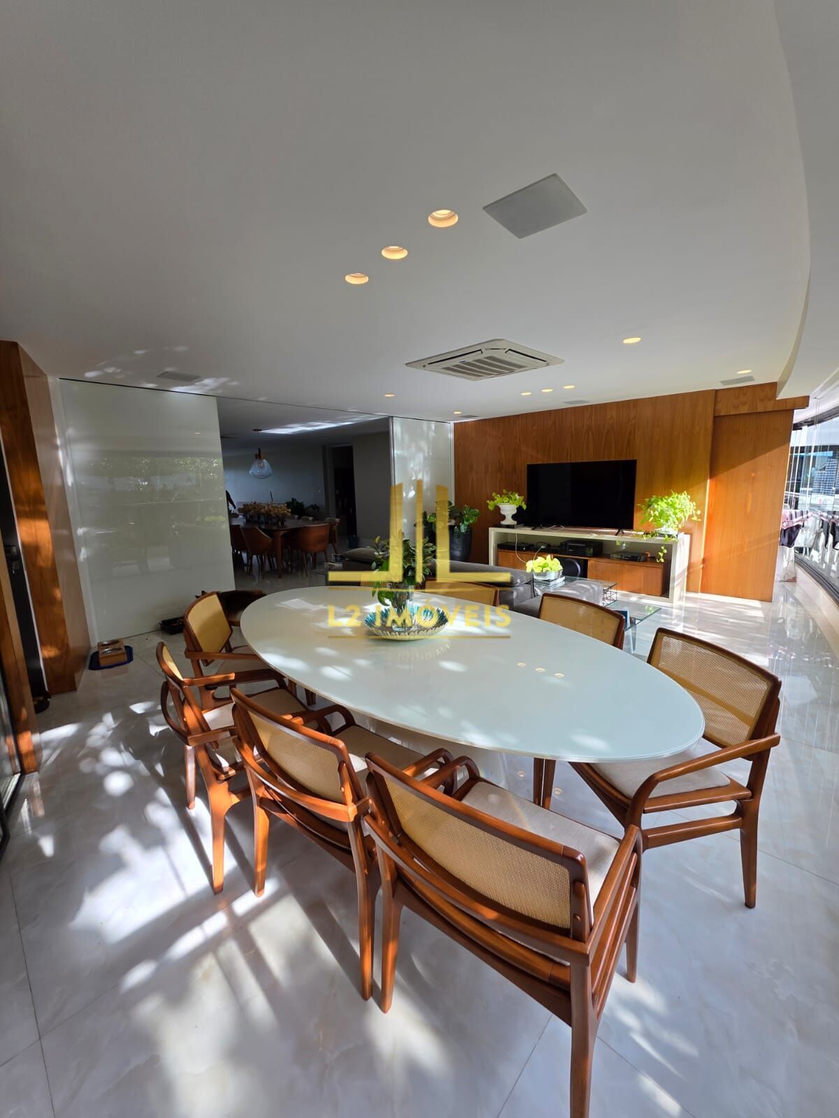 Apartamento à venda com 5 quartos, 330m² - Foto 18