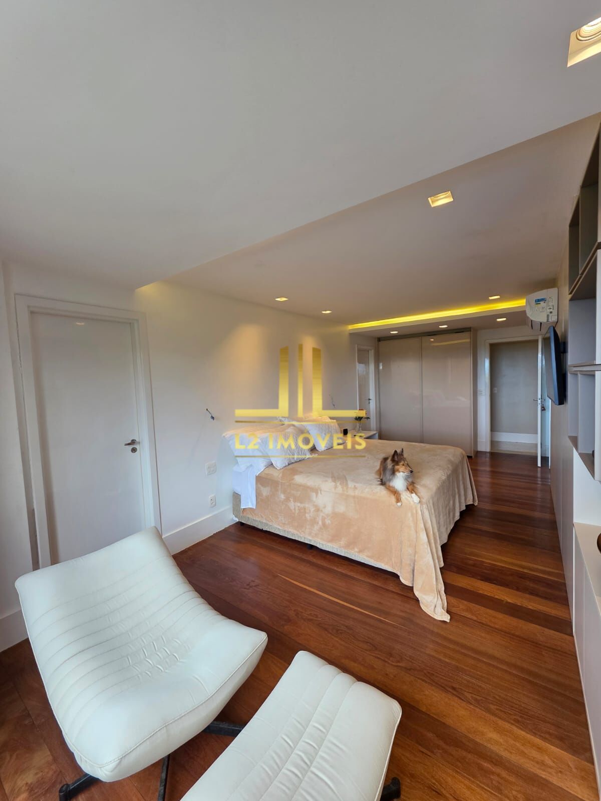 Apartamento à venda com 5 quartos, 330m² - Foto 28