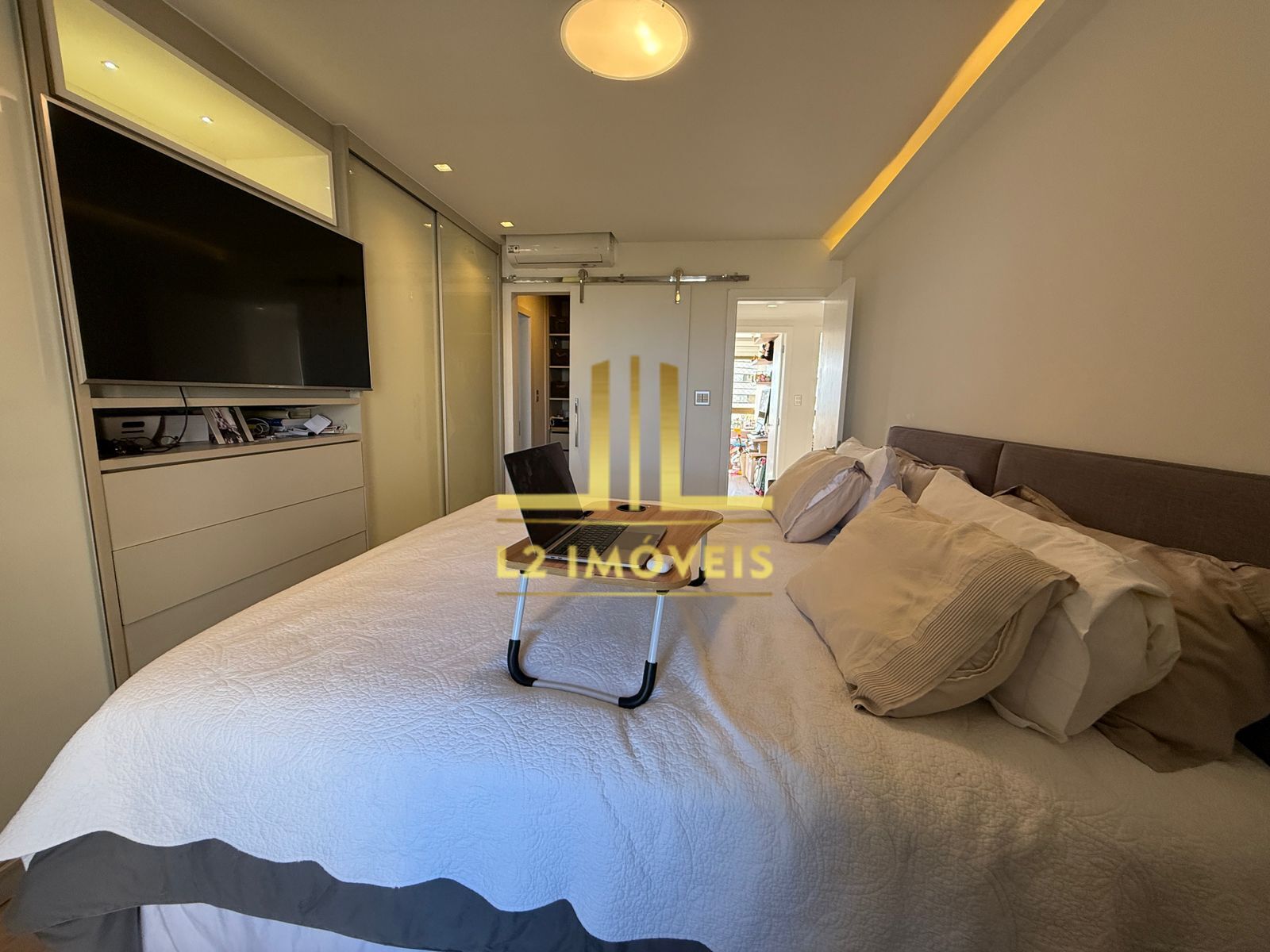 Apartamento, 4 quartos, 243 m² - Foto 6