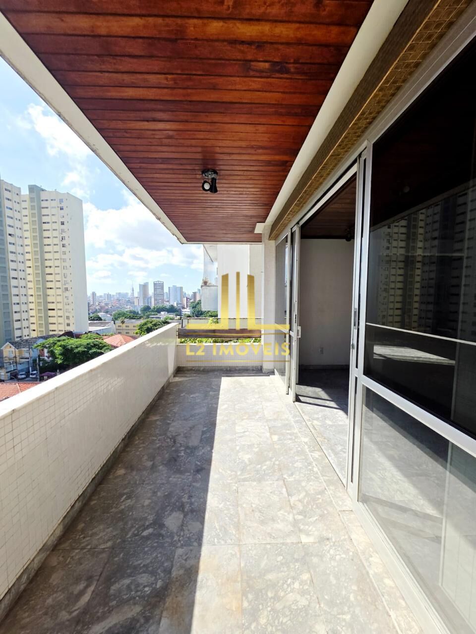 Apartamento à venda com 4 quartos, 360m² - Foto 32