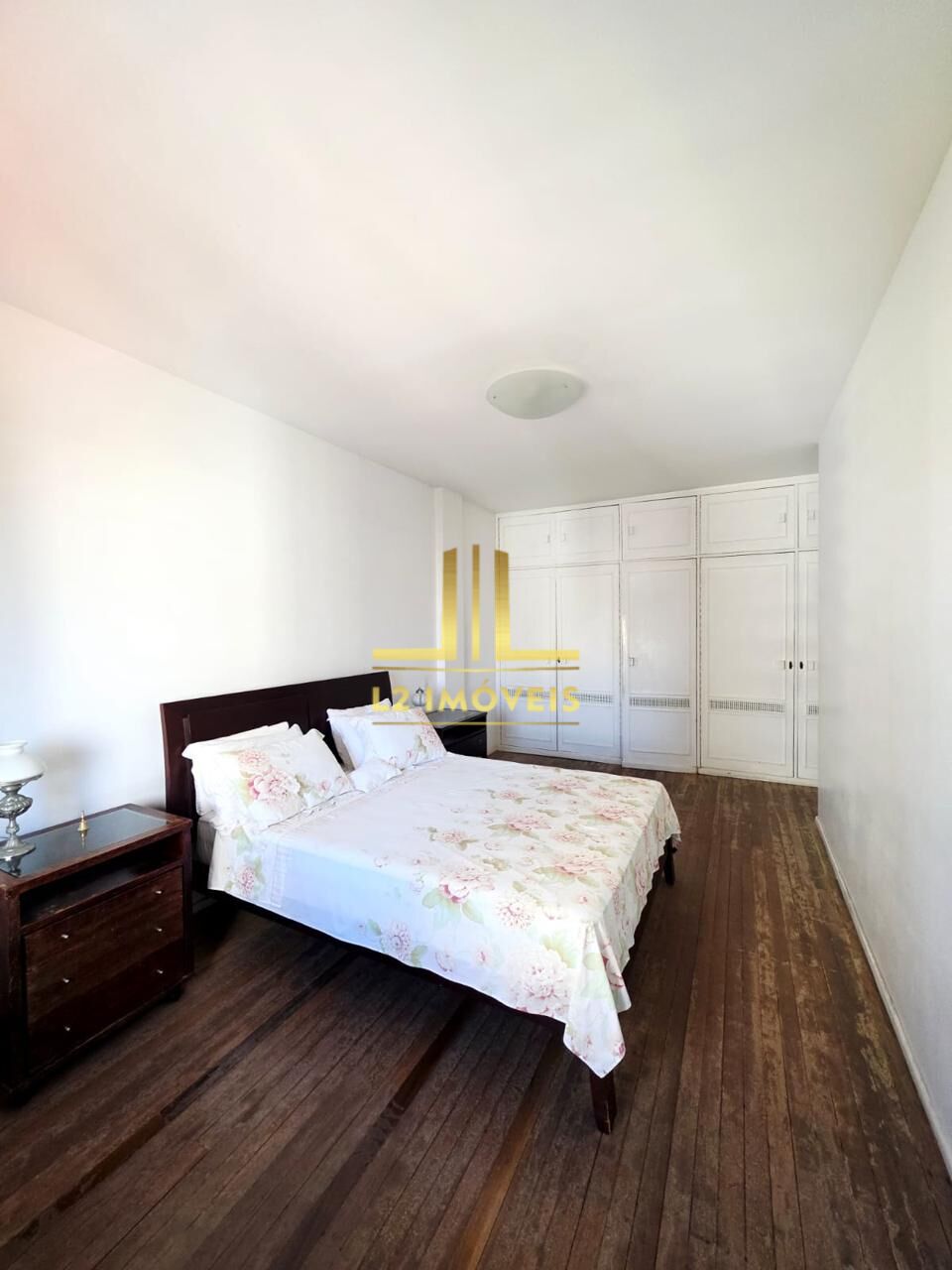 Apartamento à venda com 4 quartos, 360m² - Foto 18