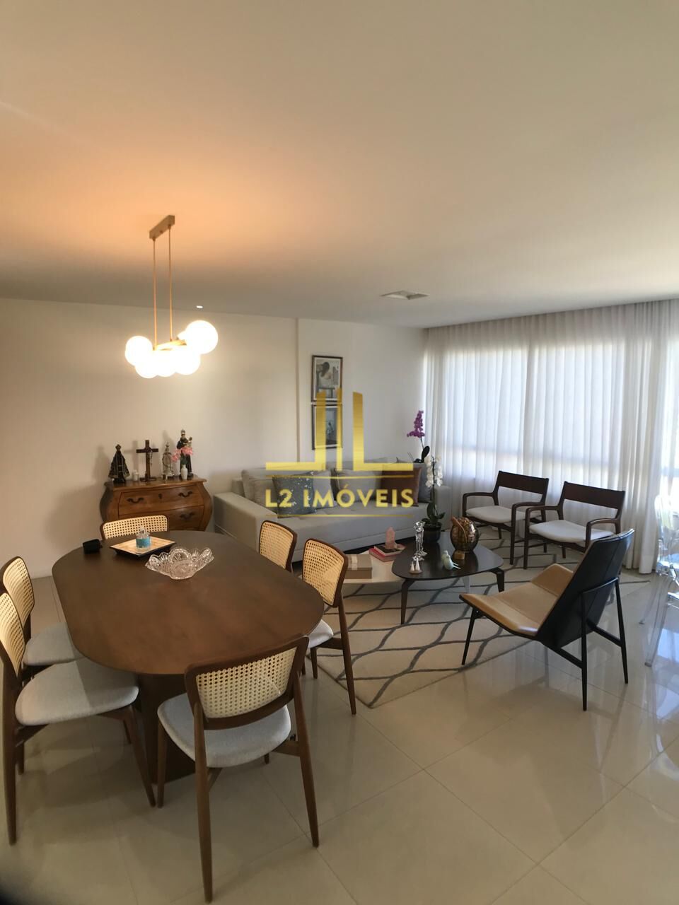 Apartamento à venda com 3 quartos, 118m² - Foto 3