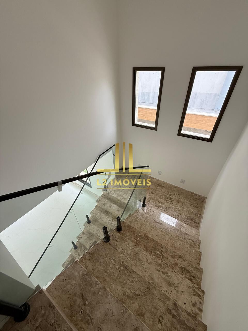 Casa à venda com 5 quartos, 206m² - Foto 13