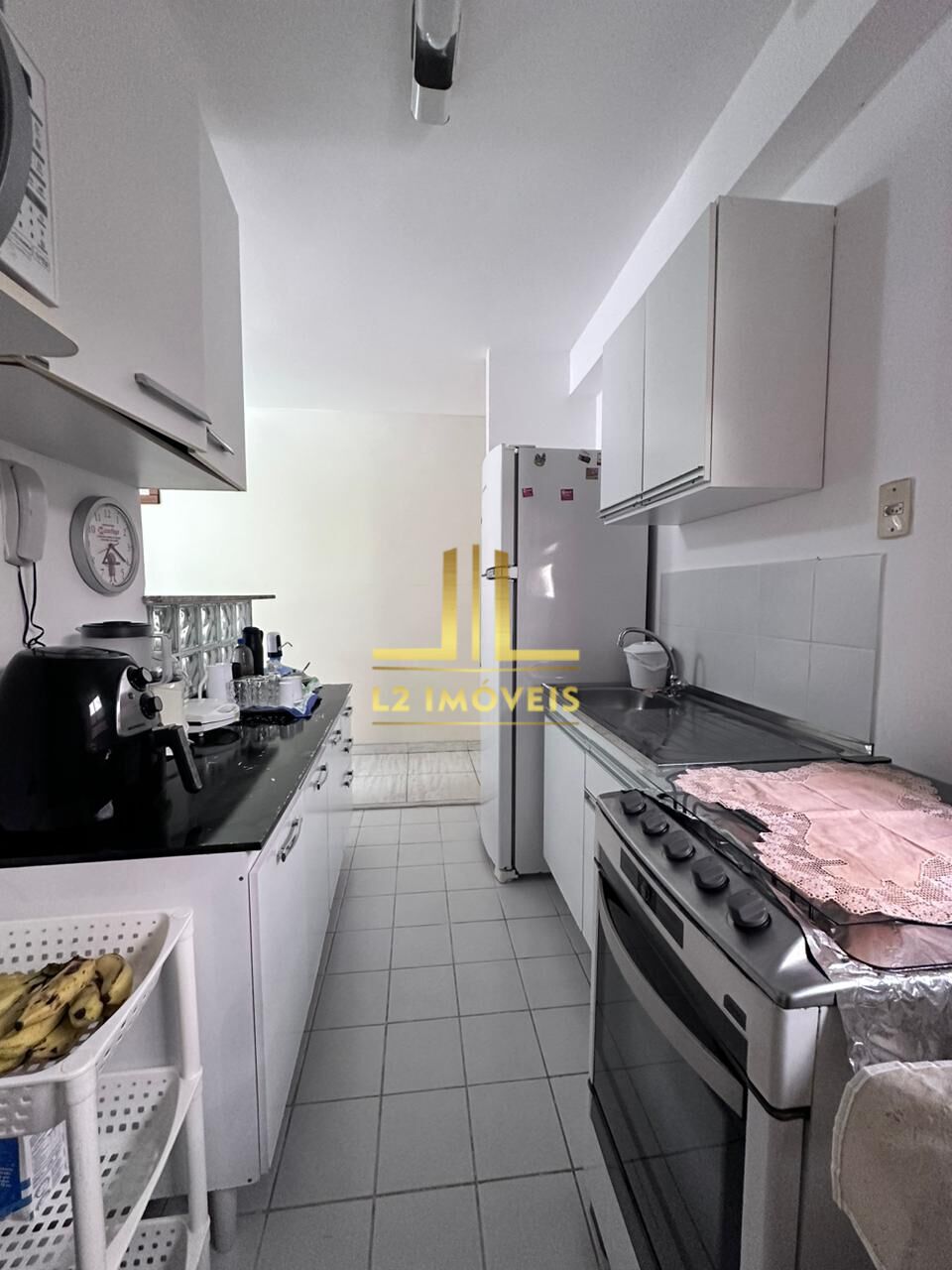 Apartamento - Buraquinho