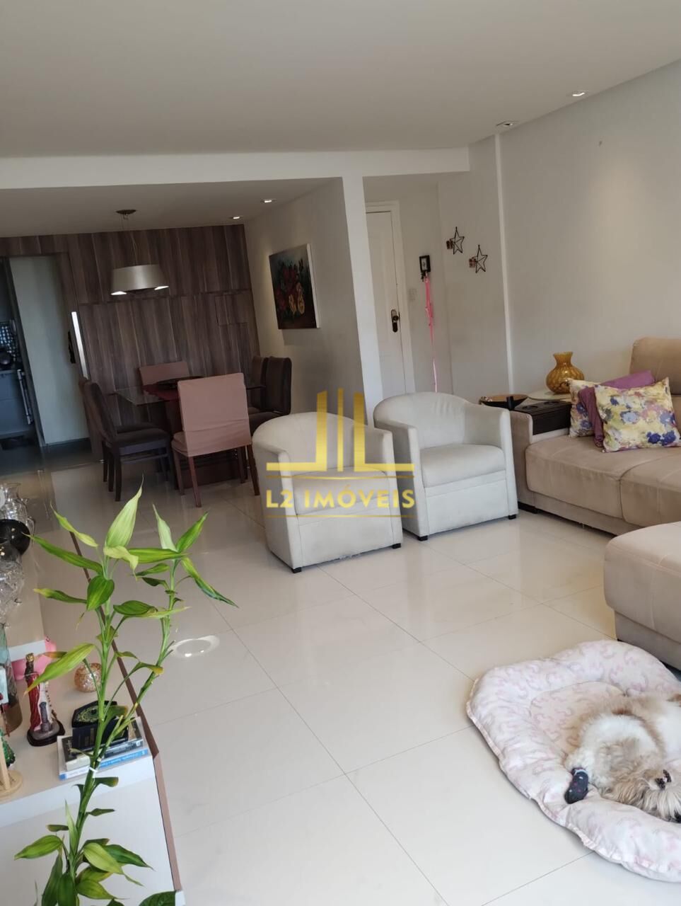 Apartamento à venda com 3 quartos, 120m² - Foto 1