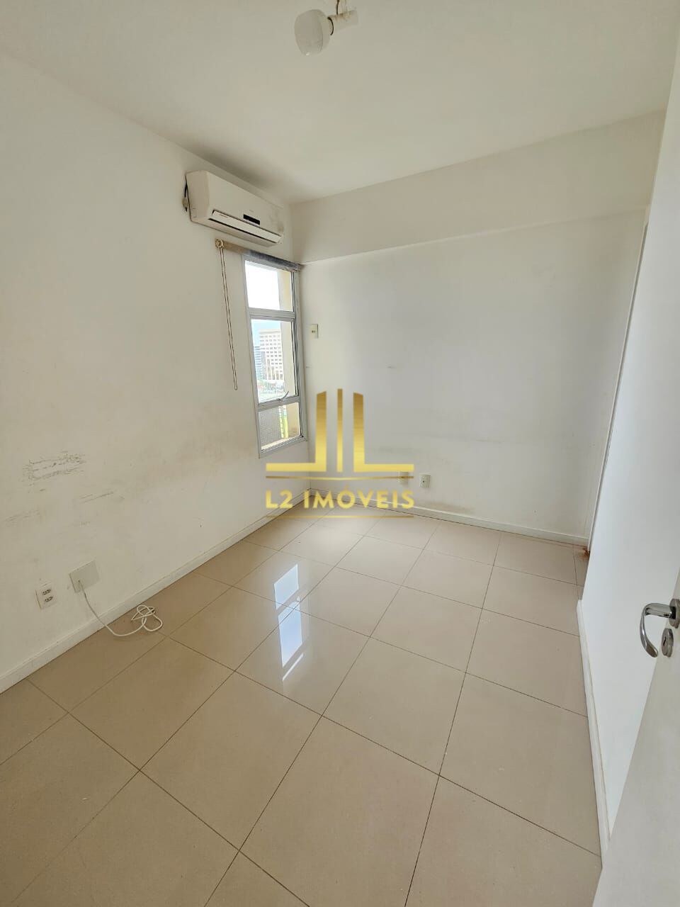 Apartamento à venda com 3 quartos, 80m² - Foto 6