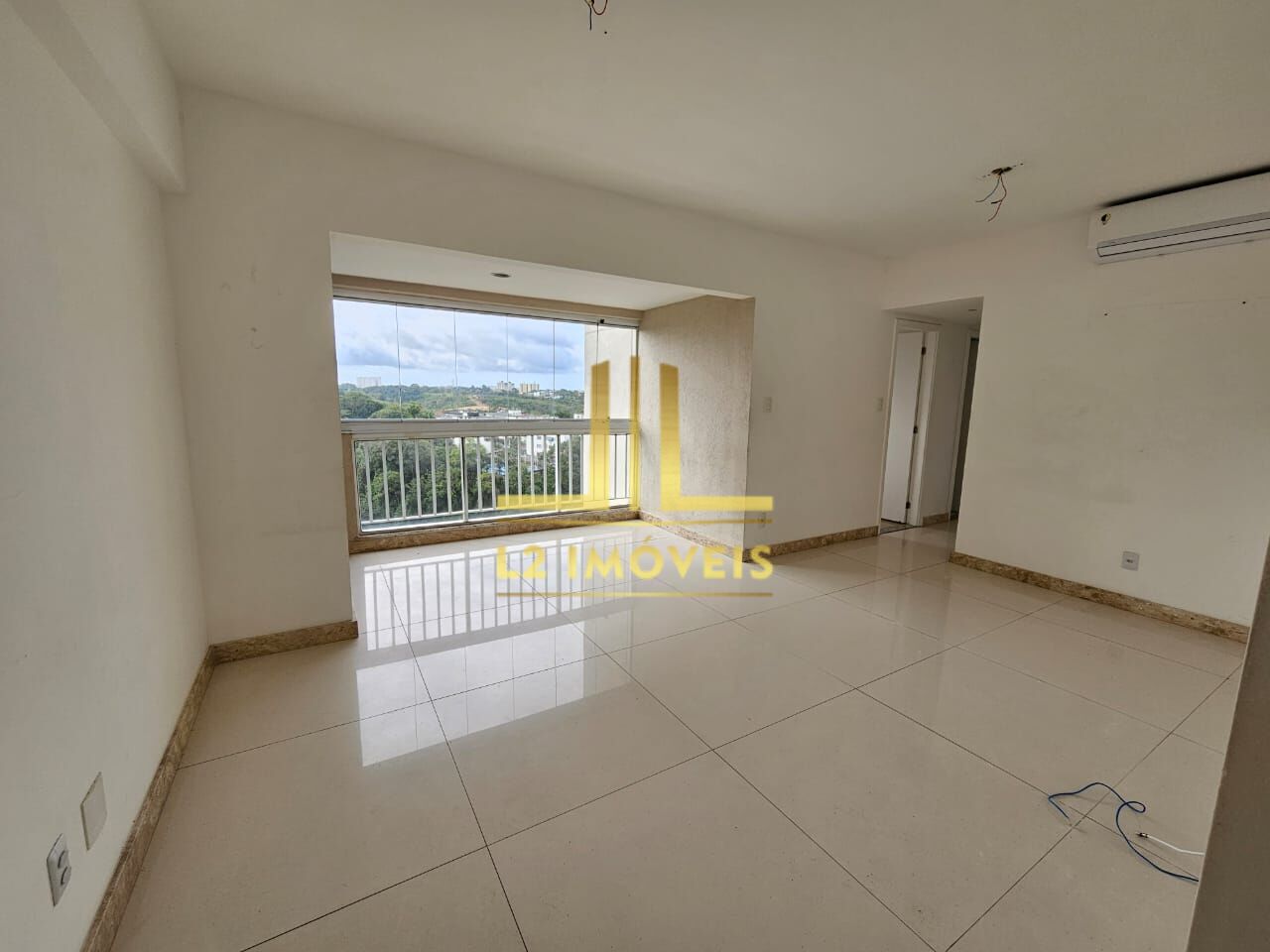 Apartamento à venda com 3 quartos, 80m² - Foto 1