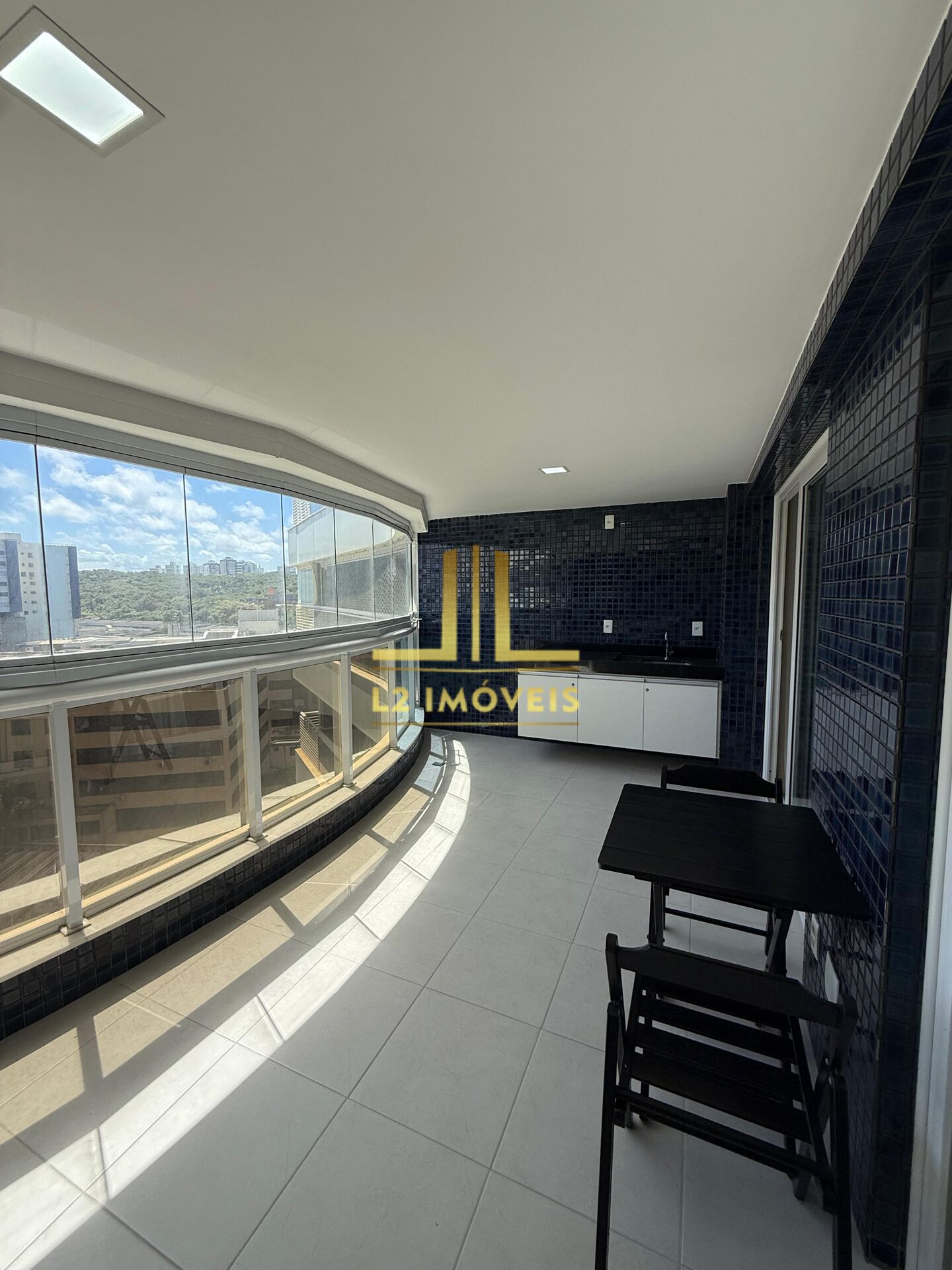 Apartamento à venda com 1 quarto, 59m² - Foto 3