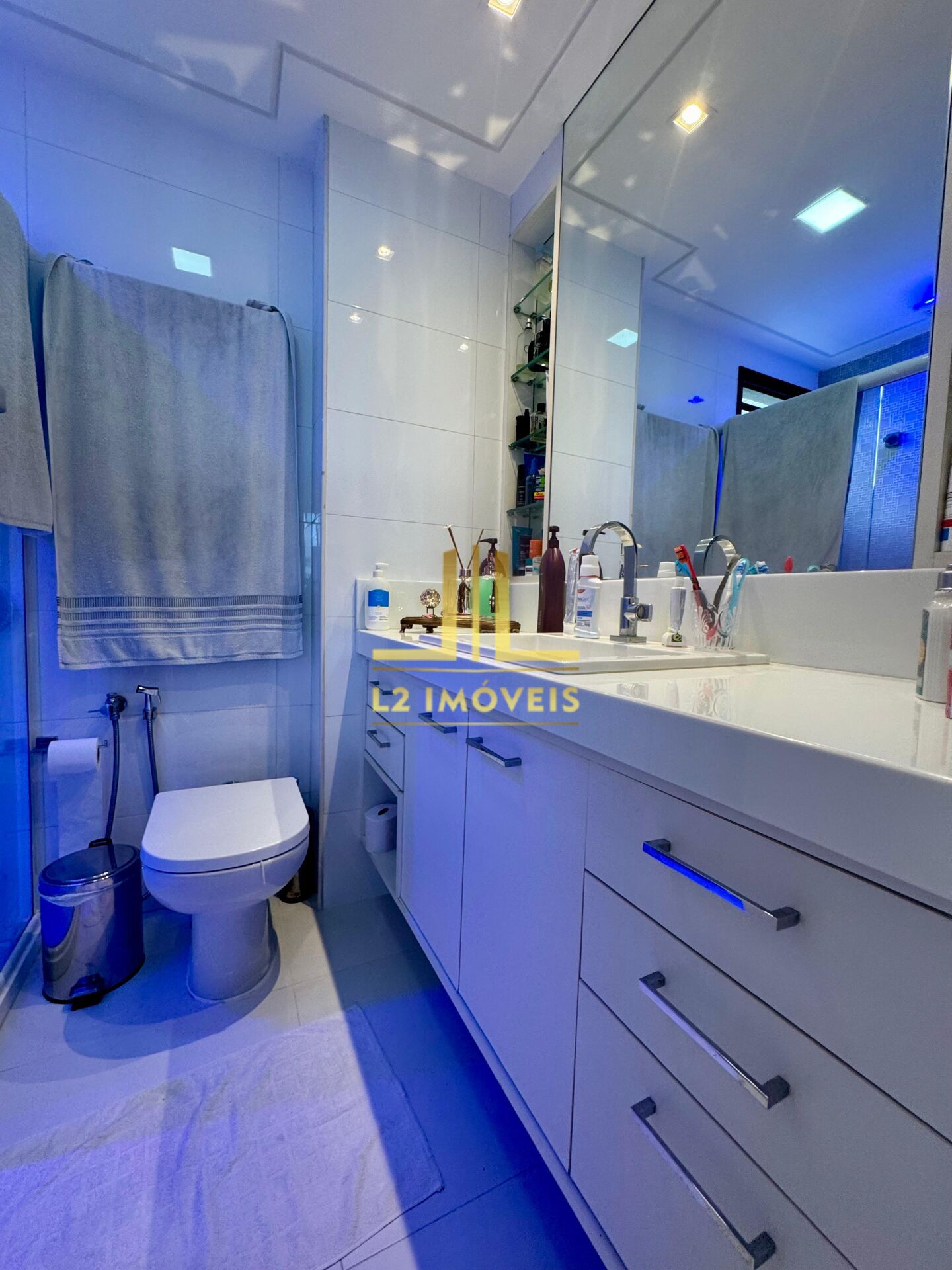 Apartamento à venda com 3 quartos, 110m² - Foto 16