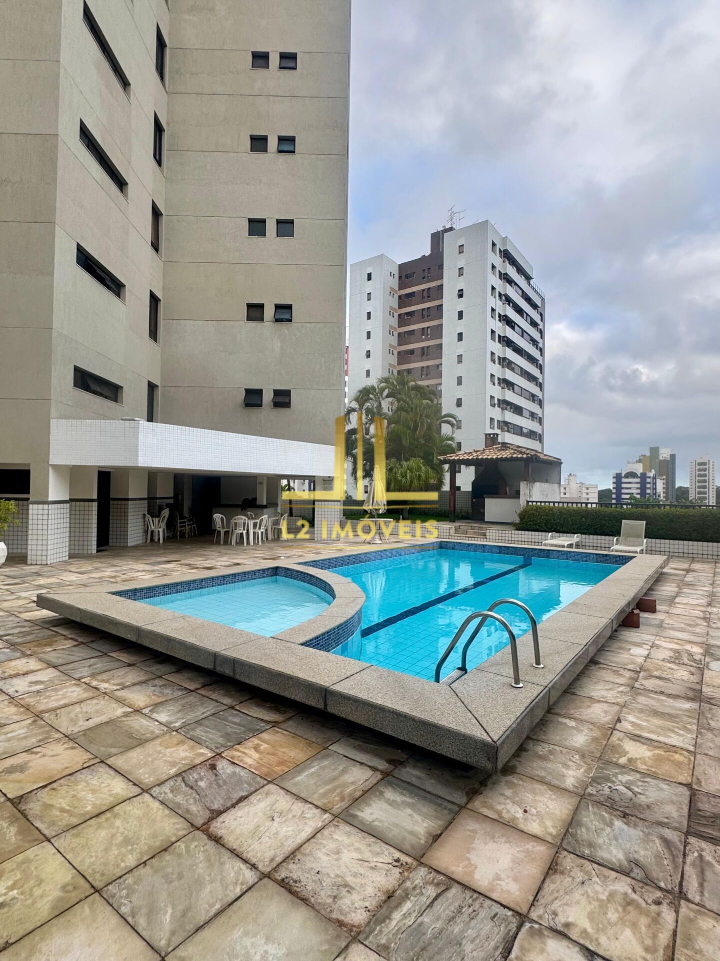 Apartamento à venda com 3 quartos, 110m² - Foto 20